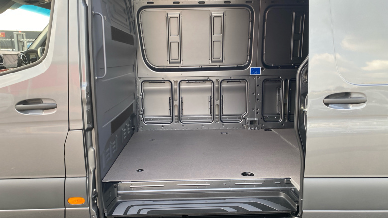 Mercedes-Benz Sprinter 315Cdi L3 Diesel Rwd 3.5t H2 Select Van